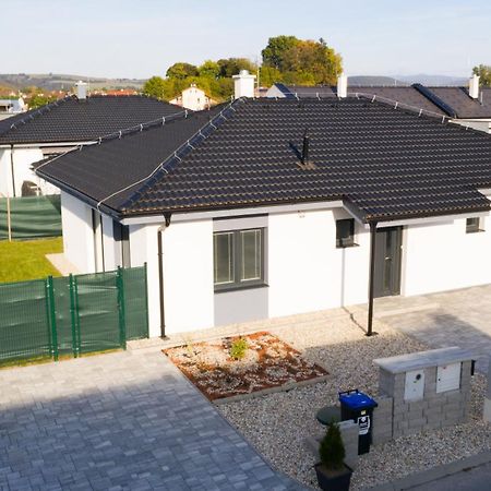 Royal House Trencin Villa Buitenkant foto